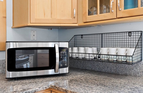 Birch Bay House | Seashell Cottage w/Ocean Views, Hot Tub & Game Room: Ideal for Family & Pets