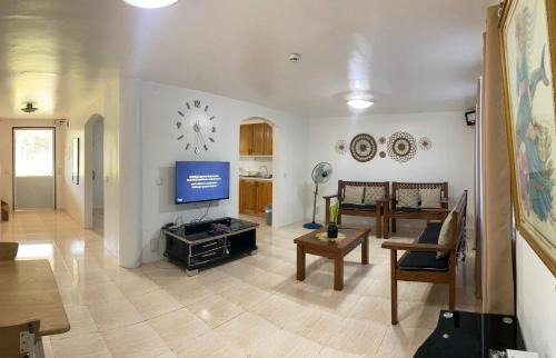 Danao House | Seashells Home