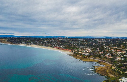 La Jolla Apartment | Seashore V by AvantStay Sleek La Jolla Flat 5mins from the Beach!