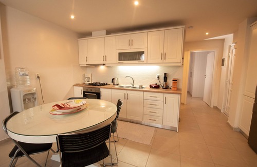 Kaloi Limenes Apartment | Seaside apartments - Cristina