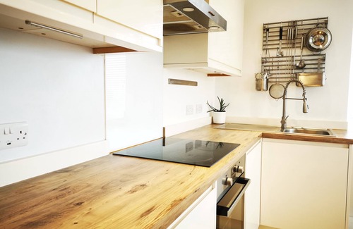 East Wittering Apartment | Seaside Apartment in the Heart of East Wittering Village