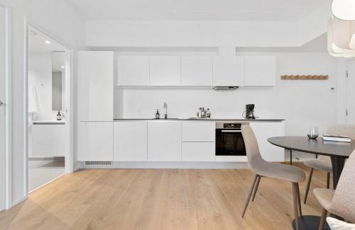 Aarhus C Apartment | Seaside apartment with magical balcony view