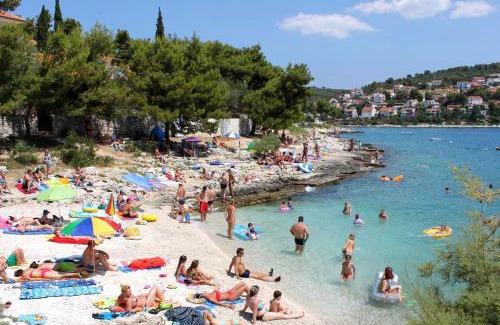 Businci Apartment | Seaside apartments with a swimming pool Rastici, Ciovo - 1084