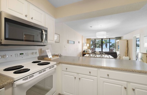 Orange Beach Condo | Seaside Beach & Racquet 5217 by Liquid Life