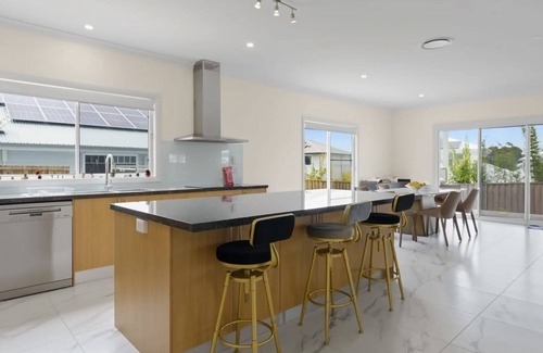 Catherine Hill Bay House | Seaside Bliss with Ocean Views