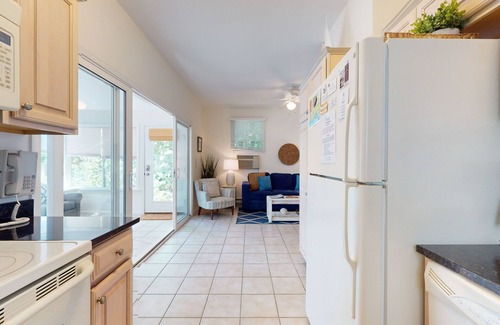 Summer Village Cottage | Seaside Cottage at Summer Village w/pool, hot tub, tennis, playground and more