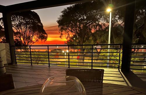 Rockingham Apartment | Seaside Escape Rockingham