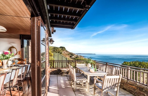 Seaton House | Seaside Fairy Tale Swiss Chalet, Unbelievable Sea View & Beach