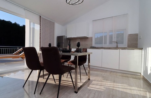 Potirna House | Seaside family friendly house with a swimming pool Cove Slatina, Korčula (K-23711)