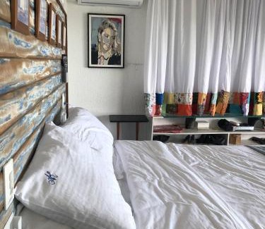 Madre de Deus House | Seaside Getaway Suite on Maria Guarda Island BAH078