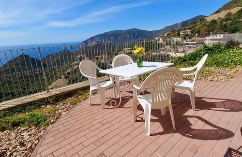 Nebida Apartment | Seaside holiday home in Nebida, Iglesias, in a brand new structure