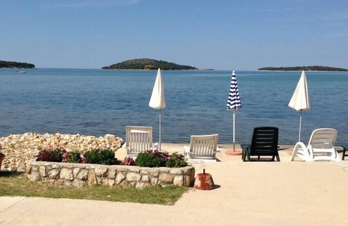 Krapanj House | Seaside house for families with children Krapanj, Šibenik (K-24166)
