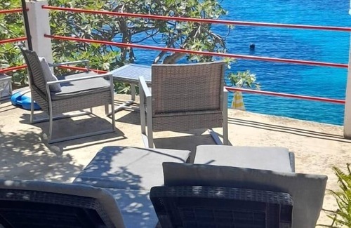 Gdinj House | Seaside house for families with children Cove Skozanje, Hvar (K-4039)