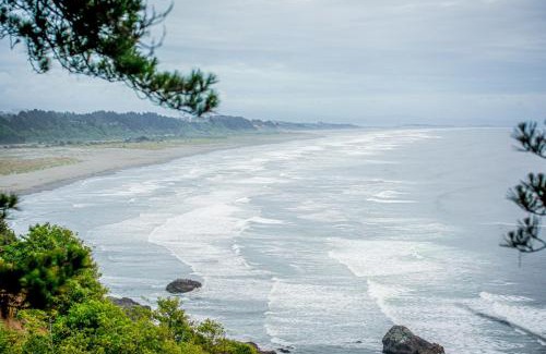 Westhaven-Moonstone House | Seaside Meadow