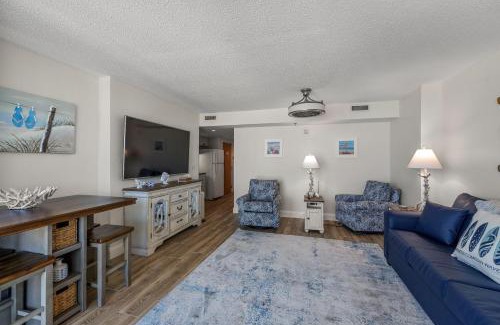 Crescent Beach House | Seaside Resort 1402 - Ocean View - Crescent Beach Section