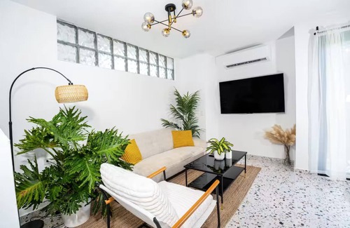 Cerro Gordo Hotel | Seaside Sanctuary: Bright & Airy 2BR by the Beach