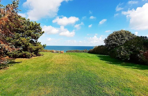Ebbeløkke House | Seaside Serenity in LumsAYs-By Traum