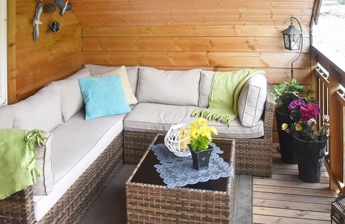 Leirvik House | Seaside Serenity in Leirvik-By Traum