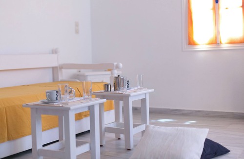 Naxos Town Hotel | Seaside Tranquility Suite - Peace and Views of the Deep Blue