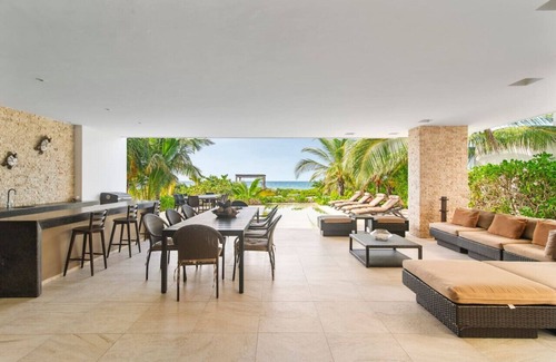 Progreso Municipality Villa | Seaside Villa - Family & Relax by LAHOS