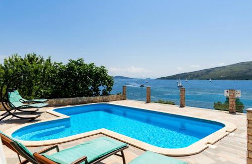 Poljica Villa | Seaside Villa near Trogir - Poljica