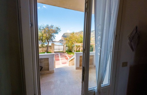 Favignana Villa | SEASIDE VILLA WITH PRIVATE GARDEN - CIN IT081009B4M69I8ID3