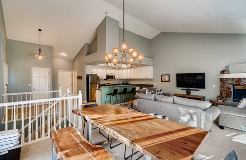 Peak 8 House | Seasonal/Monthly Rental Opportunity 30+ day!