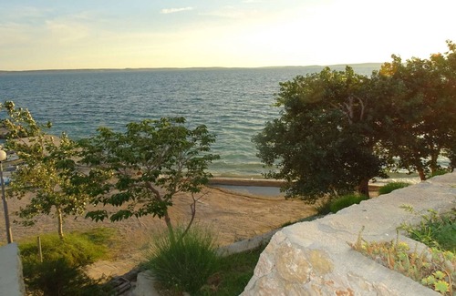 Rtina Apartment | Seaview Apartment House Apt.2 on a great location