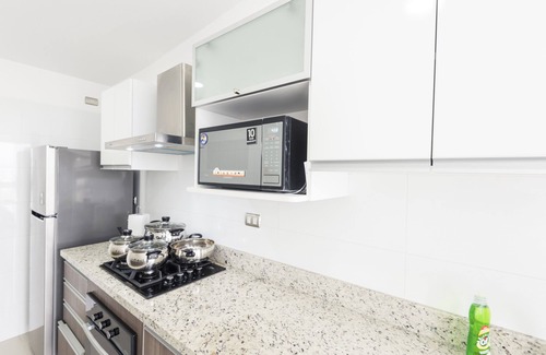 Miraflores Apartment | Seaview Balcony 4BR/3BA MIRAFLORES