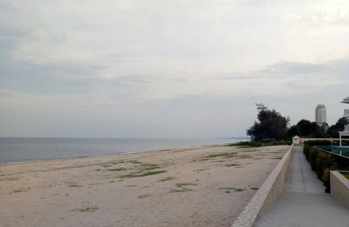 Cha-am Apartment | SEAView BEACH Front with Huge Sport Club
