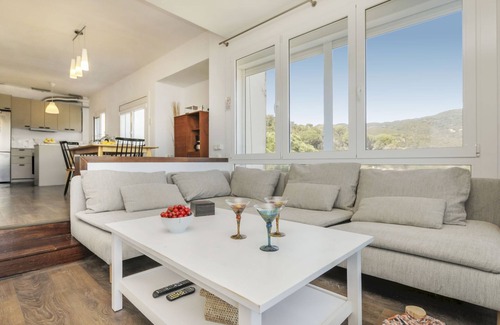 Salionc Apartment | Seaview by Interhome