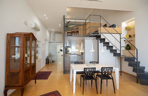 Ortigia Apartment | Seaview Design Home in Ortigia 23 by Wonderful Italy