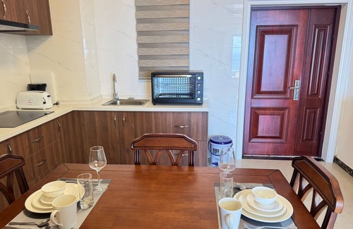 Challengers Hotel | Seaview Garden -Caribbean Light Vila
