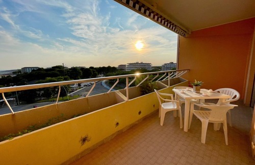 Porto Santa Margherita Apartment | Seaview flat for up to five guests