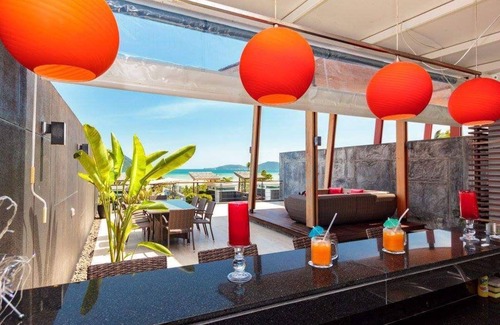 Rawai House | Seaview Private Pool villa