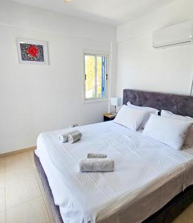 Agios Theodoros House | Seaview Sanctuary House