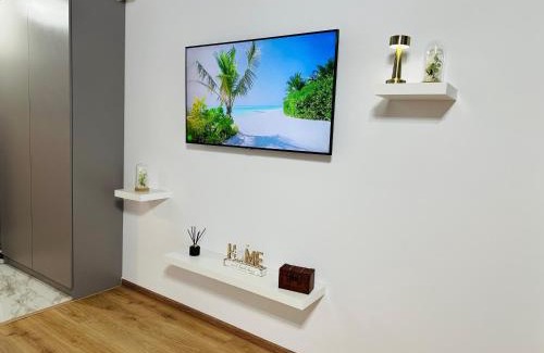 Navodari Apartment | Seaview Studio
