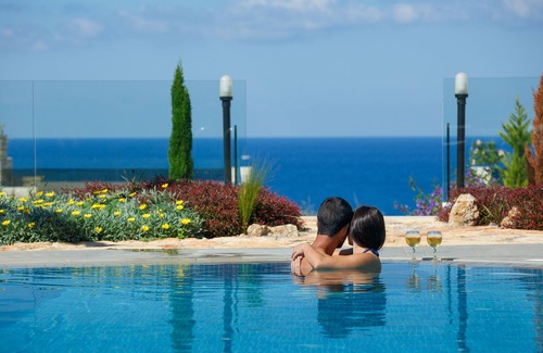 Stavromenos Villa | Seaview Villa with Private Heated Seaview Pool & Hammam 800m from beach & shops