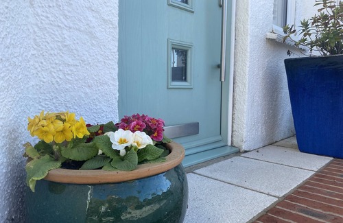 Bexhill-on-Sea Apartment | Seaviews located adjacent to the beachfront and Bexhill promanade