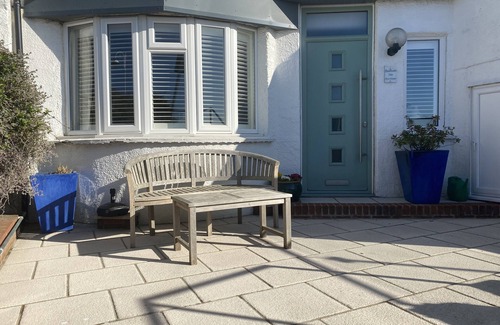 Bexhill-on-Sea Apartment | Seaviews located adjacent to the beachfront and Bexhill promanade