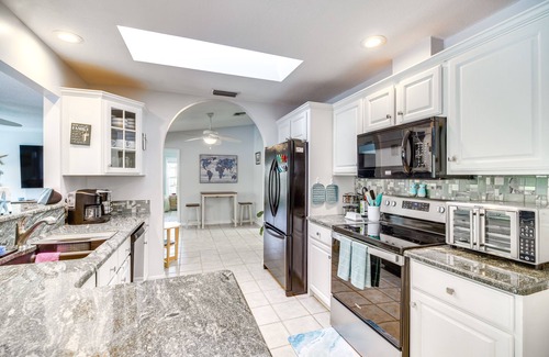 Sebastian Highlands House | Sebastien Home w/Pool & Gazebo - 8 Mi to Beaches!