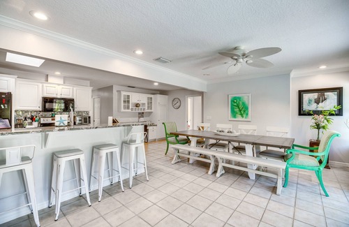 Sebastian Highlands House | Sebastien Home w/Pool & Gazebo - 8 Mi to Beaches!