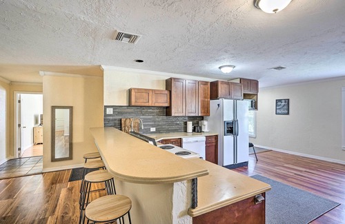 Sun 'N Lake Condo | Sebring Condo w/Game Room < 13 Mi to Raceway