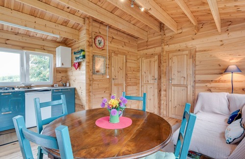 Egliseneuve-des-Liards Ski Chalet | Secluded Chalet in Egliseneuve des Liards