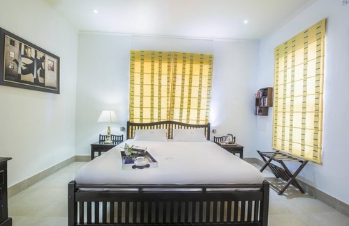 Lansdowne House | Seclude Lansdowne - 2 Bedroom Private Space