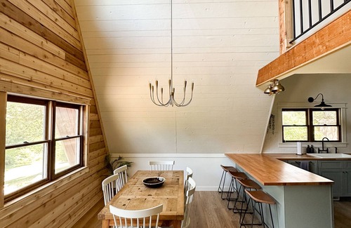 Coolville House | Secluded A-Frame on 22 Acres near Athens