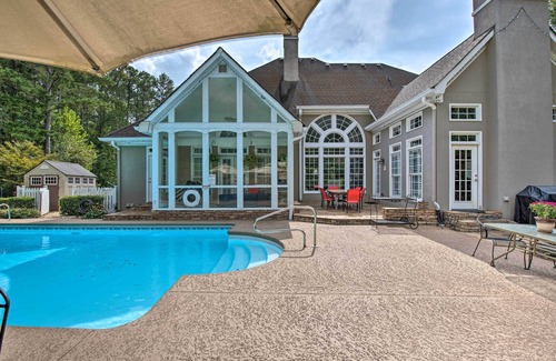 Acworth House | Secluded Acworth Mansion w/Pool + Game Room!