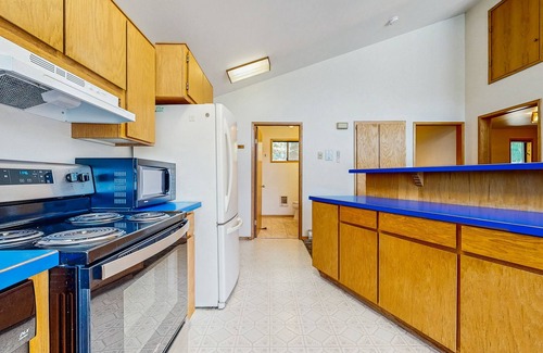 Hayden House | Secluded akefront home with private dock, two-level deck, & BBQ area