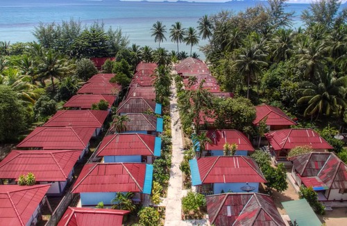 Na Thon House | Secluded Beach Bungalow w/ WiFi & Kitchen -Standard A