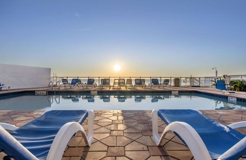 Seabreeze Park House | Secluded Beachfront Stay | Perfect for a Peaceful Escape & Serene Ocean Views
